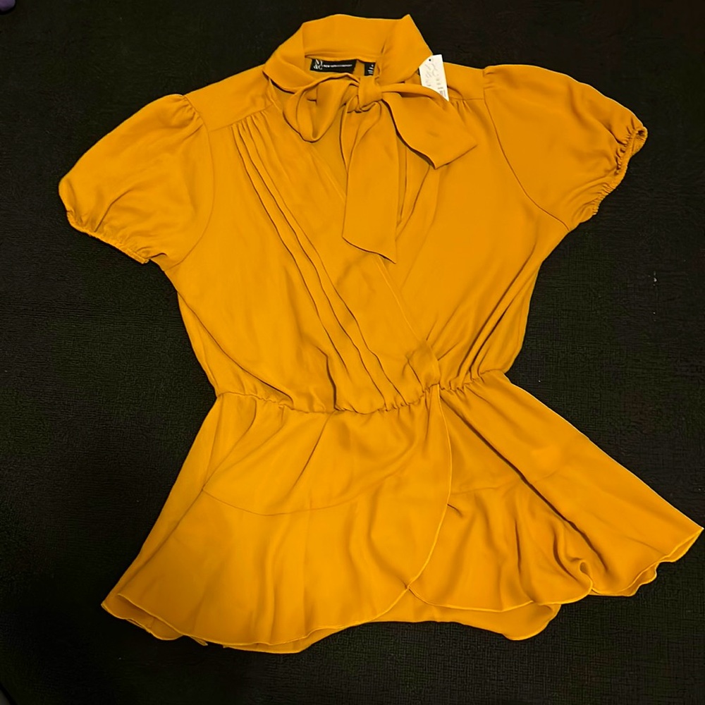 Brand New-New York & Company Mustard Blouse